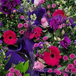 Florist choice handtied